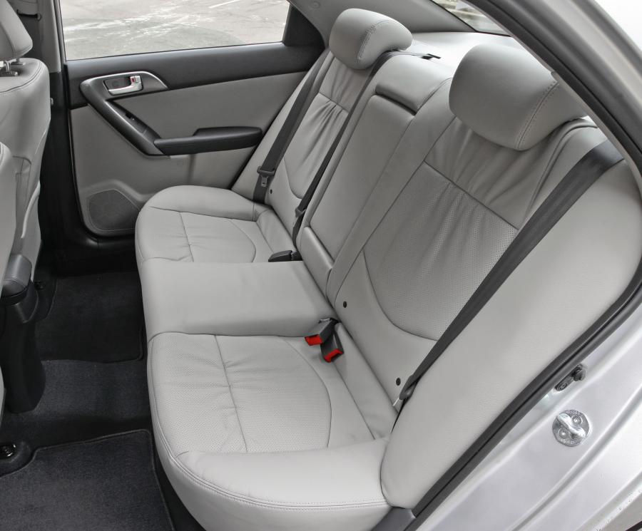  Kia Forte 2009 года  (фото 63 из 128)